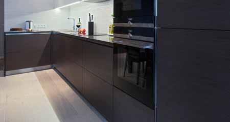 Ideas for How to Mix Stainless Steel and Black Appliances in Your Kitchen
